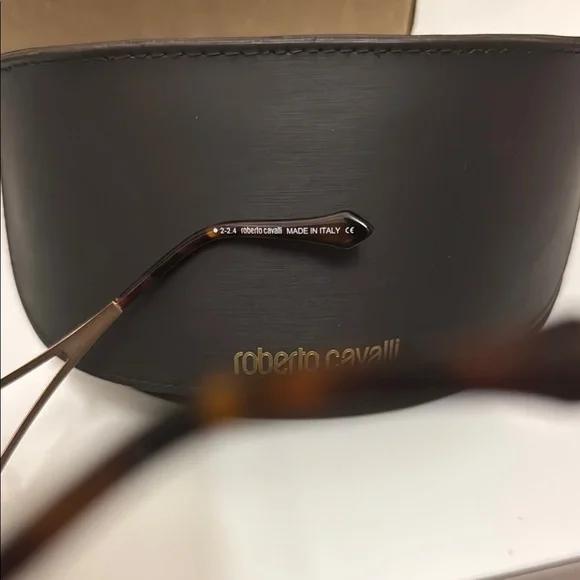 Roberto Cavalli Brown Shield Sunglasses with Crystal Detail - Picture 4 of 7